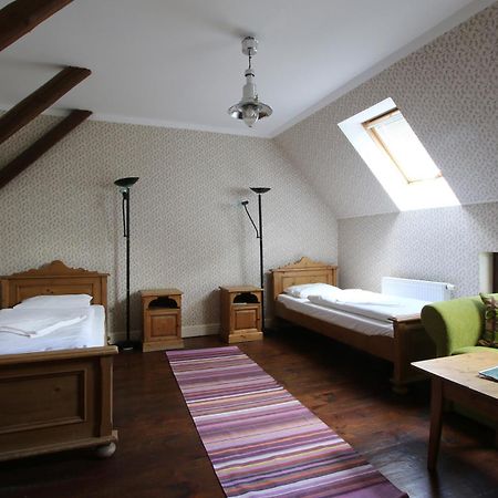 Areal Botanika Hotell Unhošť Eksteriør bilde