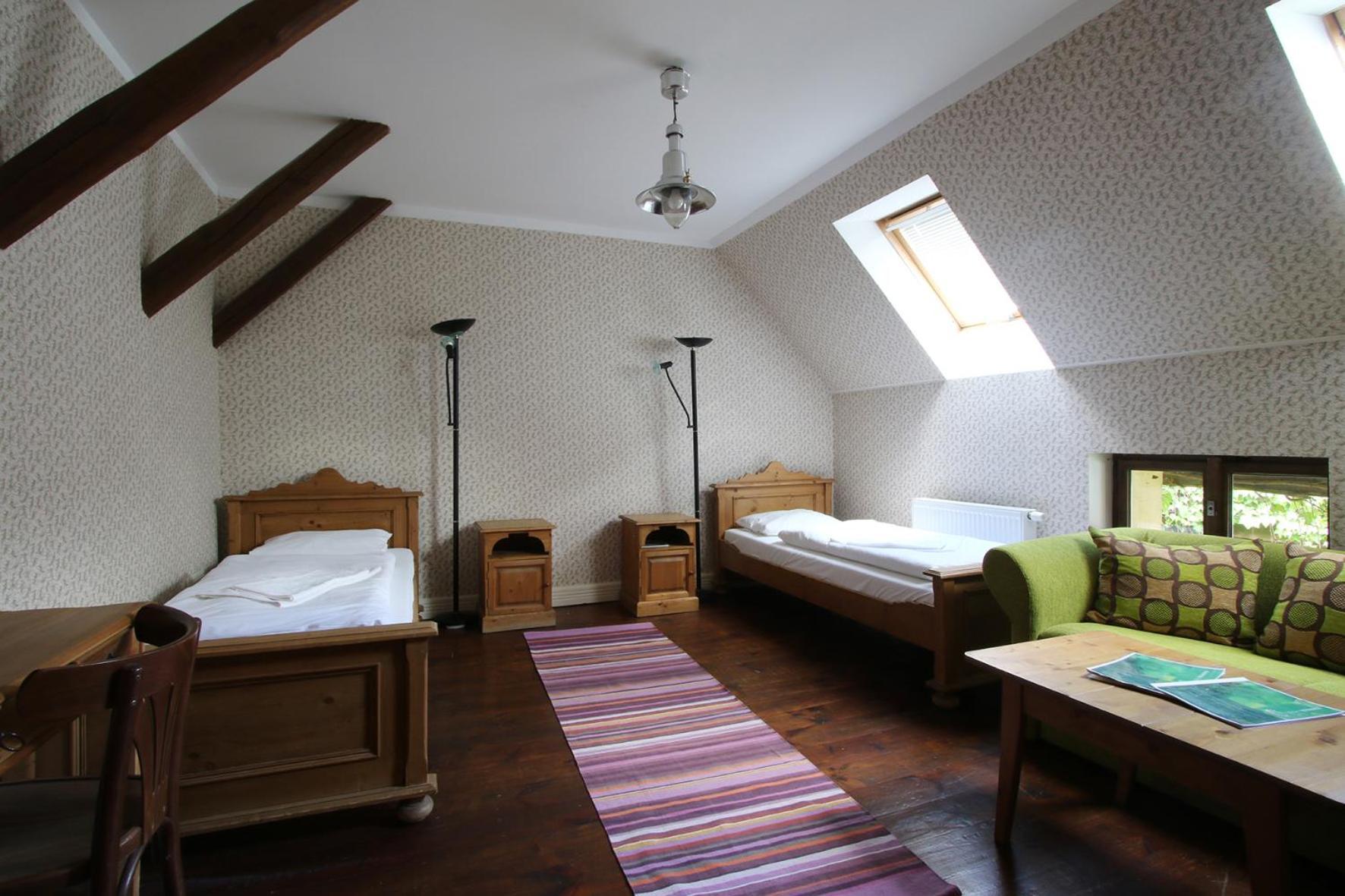 Areal Botanika Hotell Unhošť Eksteriør bilde
