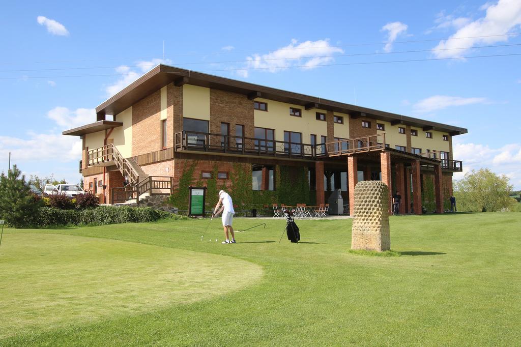 Areal Botanika Hotell Unhošť Eksteriør bilde