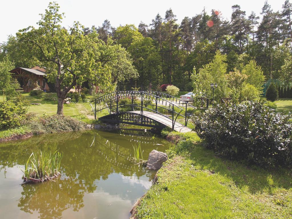 Areal Botanika Hotell Unhošť Eksteriør bilde