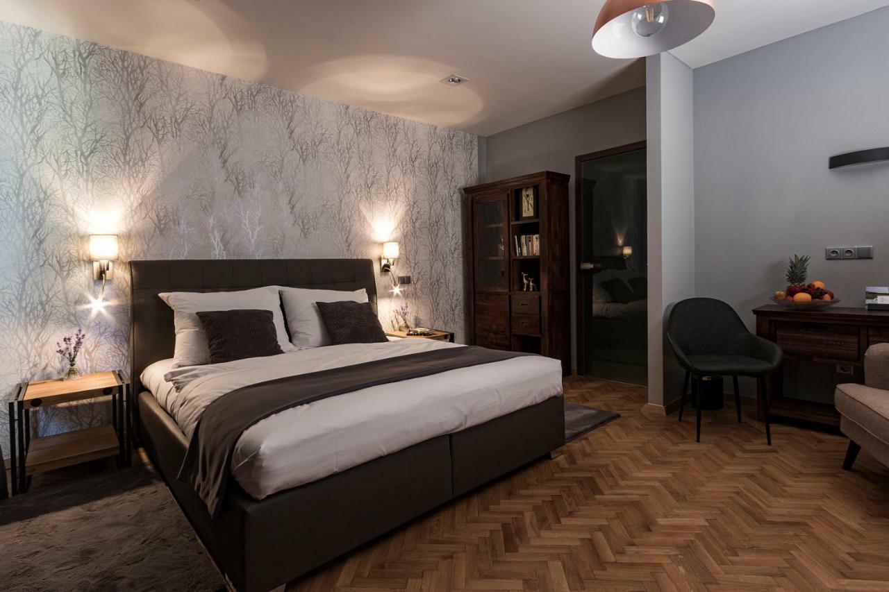 Areal Botanika Hotell Unhošť Eksteriør bilde
