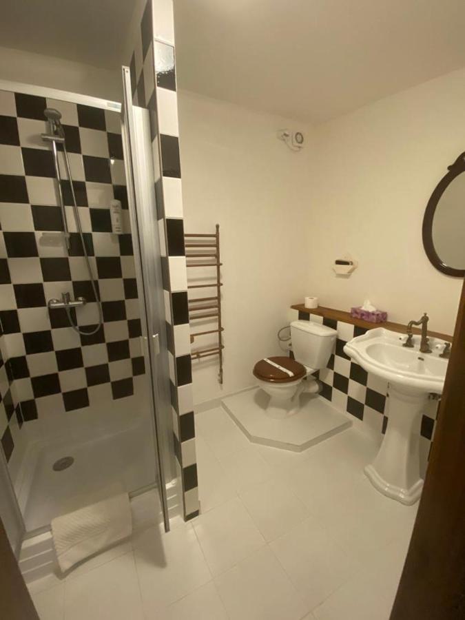 Areal Botanika Hotell Unhošť Eksteriør bilde